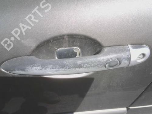 front-left-exterior-door-handle-renault-clio-iii-br01-cr01-2005-2006-2007-2008-2009-2010-2011-2012-2013-2014-36415940 main image