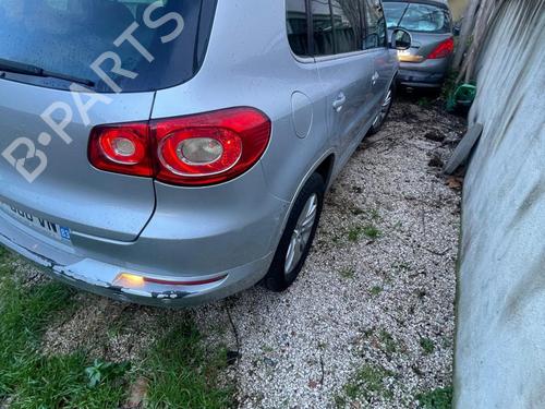 Left tailgate light VW TIGUAN (5N_) 2.0 TDI | BP33859079C79 - Image 7