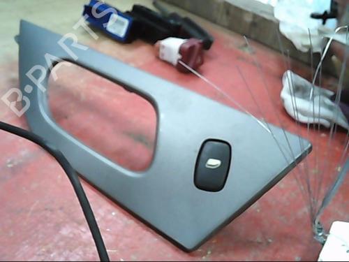 Used Right rear window switch PEUGEOT 407 (6D_) 2.0 HDi 135 (6DRHRH, 6DRHRE, 6DRHRG, 6DRHRJ) (136 hp) 20995672