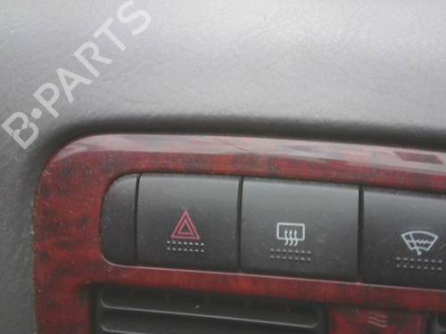 Used Warning switch TOYOTA AVENSIS (_T22_) 1.6 i (AT220_, AT220R) (101 hp) 32517268