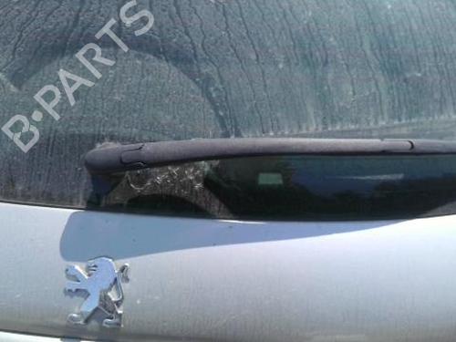 Used Rear windshield wiper arm PEUGEOT 206 Hatchback (2A/C) 1.6 16V (109 hp) 26888475
