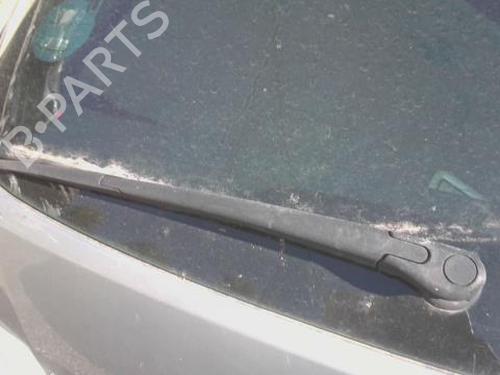 Used Rear windshield wiper arm Rear windshield wiper arm RENAULT LAGUNA III Grandtour (KT0/1) 2.0 dCi (KT07, KT0J, KT14, KT1A, KT1S) (131 hp) 27655228 27655228