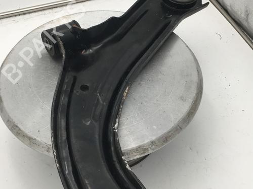 right-front-suspension-arm-renault-clio-iii-br01-cr01-2005-2006-2007-2008-2009-2010-2011-2012-2013-2014-32368336 main image