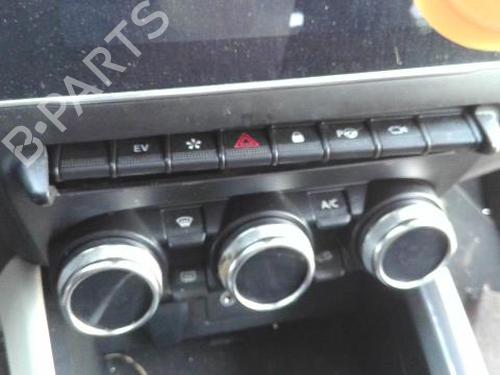 Used Warning switch Warning switch RENAULT CLIO V (B7_) 1.6 E-TECH 140 (B7MU) (140 hp) 27150282 27150282