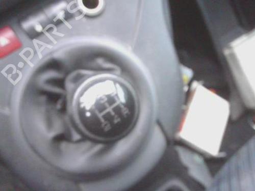 gearknop-peugeot-partner-box-bodympv-2008-32030355 main image