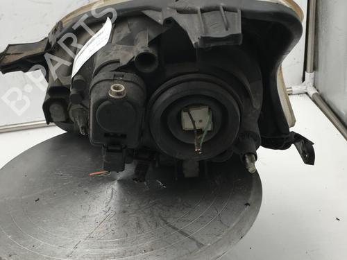 Right headlight TOYOTA AYGO (_B1_) 1.0 (KGB10_, KGB10R) | BP32207264C29