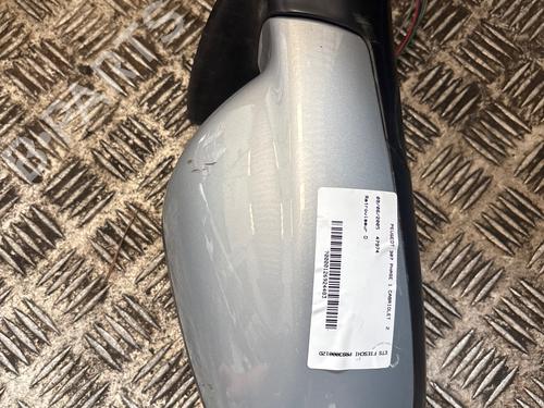Used Right mirror Right mirror 36240558 36240558
