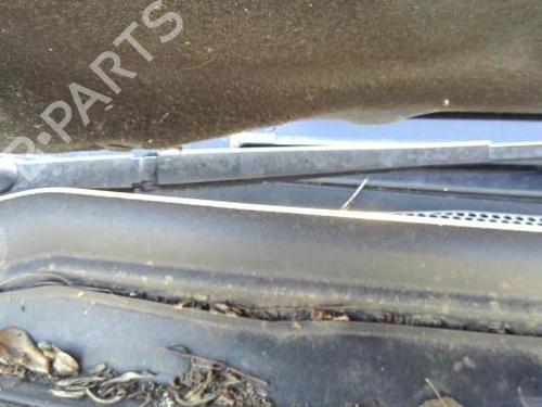 Used Front windshield wiper arm CITROËN C4 Picasso I MPV (UD_) 1.6 HDi (109 hp) 26901944