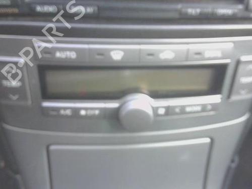 Used Climate control TOYOTA AVENSIS (_T25_) 2.0 D-4D (ADT250_, ADT250R) (126 hp) 32259412