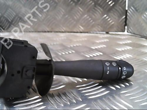 Used Steering column stalk RENAULT CLIO II (BB_, CB_) 1.5 dCi (B/CB08) (82 hp) 20995783