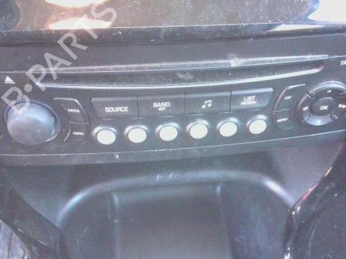 Used Radio CITROËN C3 II (SC_) 1.4 (73 hp) 31642319