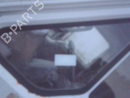 Vidro triangular frente esquerdo RENAULT MASTER I Van (T__) 28-35 2.0 (80 hp) 30972263