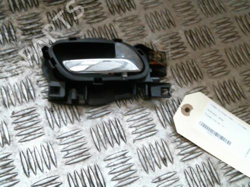 Used Front right interior door handle CITROËN C3 Picasso (SH_) 1.6 HDi (90 hp) 20988905