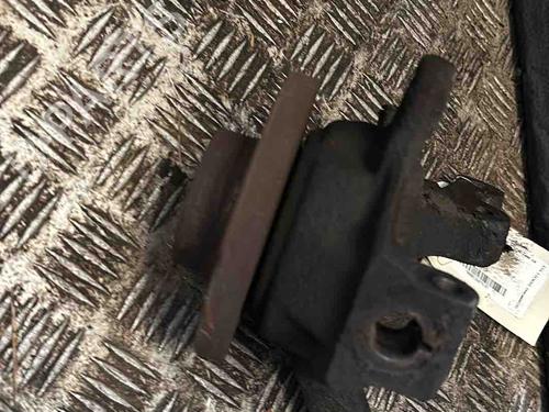 Used Right front steering knuckle Right front steering knuckle 35900742 35900742