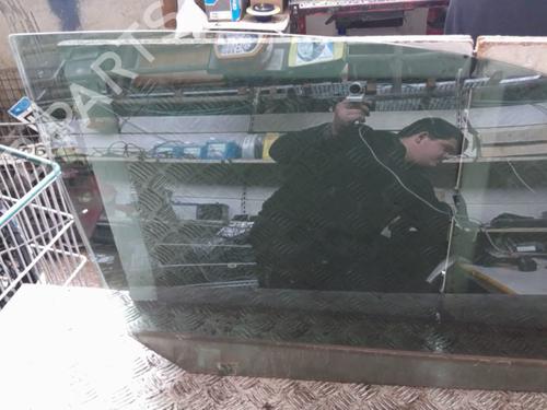 front-right-door-window-vw-golf-v-1k1-2003-2004-2005-2006-2007-2008-2009-2010-25258765 main image