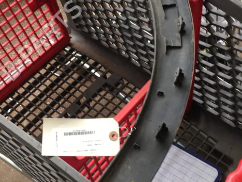 Used Front left wheel arch trim PEUGEOT 3008 II SUV (MC_, MR_, MJ_, M4_) 1.5 BlueHDi 130 (131 hp) 32183220