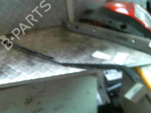 Used Front windshield wiper arm VW GOLF IV (1J1) 1.9 SDI (68 hp) 20990695