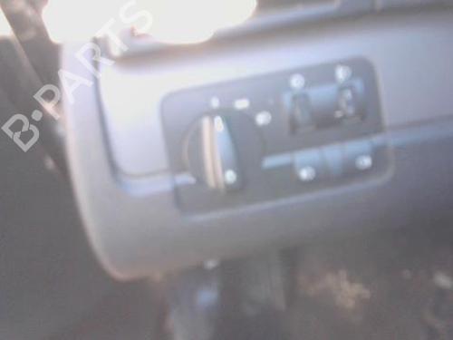 Used Headlight switch BMW 3 Compact (E46) 316 ti (115 hp) 30174577