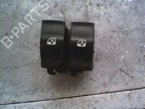 Used Switch RENAULT SCÉNIC II (JM0/1_) 1.9 dCi (JM0G, JM12, JM1G, JM2C) (120 hp) 22036194