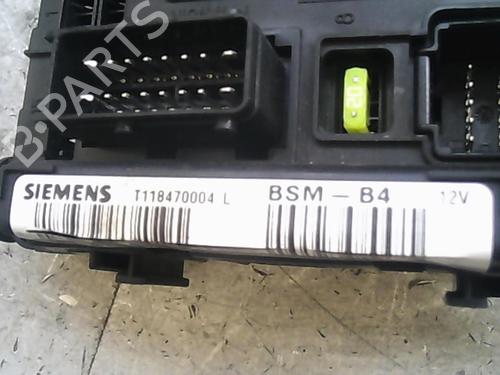 Used Fuse box Fuse box PEUGEOT 1007 (KM_) 1.4 HDi (68 hp) 22037469 22037469