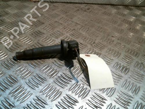 Used Ignition coil TOYOTA YARIS (_P1_) 1.0 (SCP10_, SCP10R) (68 hp) 22039921