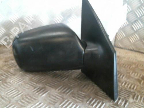 Used Right mirror TOYOTA YARIS (_P1_) 1.0 (SCP10_, SCP10R) (68 hp) 20989524