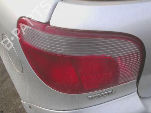 left-taillight-toyota-yaris-_p1_-1999-2000-2001-2002-2003-2004-2005-39473674 main image