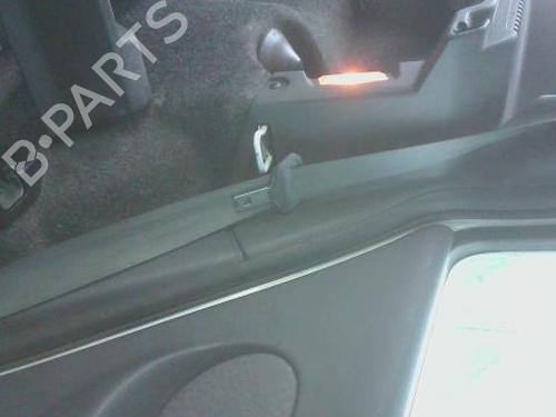 Veiligheidsgordel links achter RENAULT CLIO II (BB_, CB_) 1.2 (BB0A, BB0F, BB10, BB1K, BB28, BB2D, BB2H, CB0A,... (58 hp) 30822708