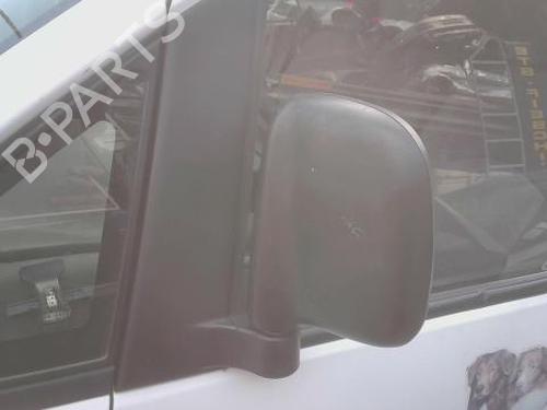 Used Left mirror HYUNDAI H-1 / STAREX Bus (A1) 2.5 TCi (101 hp) 29328180