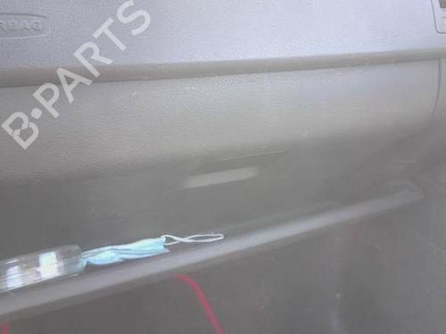 Used Glove box VW POLO IV (9N_, 9A_) 1.4 TDI (70 hp) 28422405