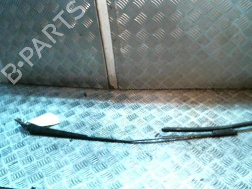 Braço escova frente RENAULT CLIO III Grandtour (KR0/1_) 1.2 16V (KR02, KR0J) (75 hp) 20990467