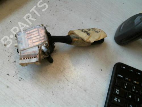 Used Switch TOYOTA COROLLA (_E12_) 1.6 VVT-i (ZZE121_, ZZE121R) (110 hp) 22042235