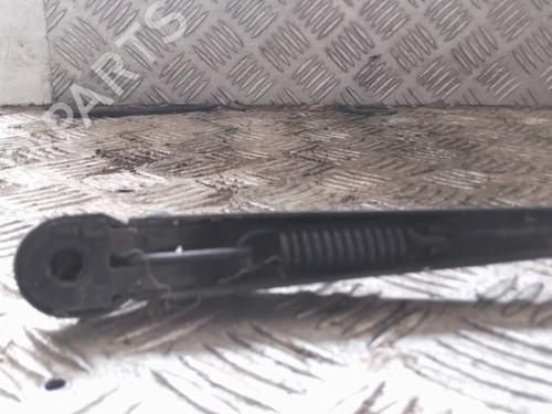 Used Front windshield wiper arm Front windshield wiper arm OPEL VECTRA A Hatchback (J89) 2.0 i (F68, M68) (115 hp) 24542017 24542017