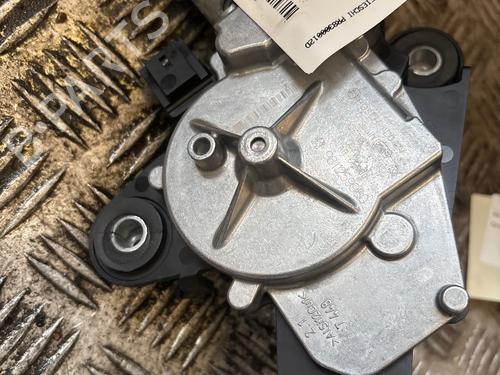 Used Rear wiper motor Rear wiper motor CITROËN C3 III (SX) 1.2 PureTech 82 (83 hp) 34359792 34359792