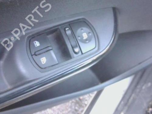 Used Switch OPEL CORSA E (X15) 1.4 Turbo (08, 68) (101 hp) 28709255