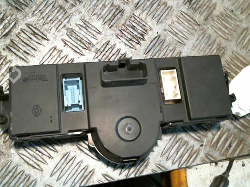 Climate control RENAULT MEGANE II (BM0/1_, CM0/1_) 1.9 dCi (BM0G, CM0G) | BP21000292I5 