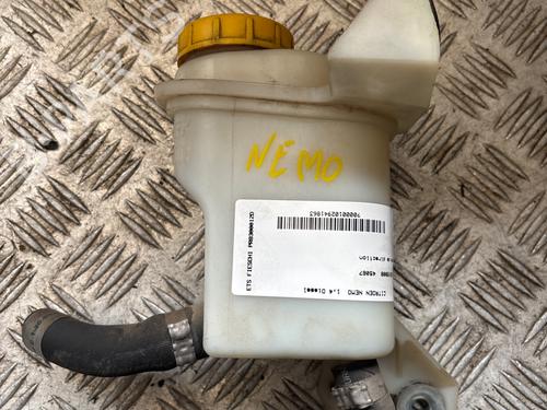 Used Power steering reservoir Power steering reservoir 24347556 24347556