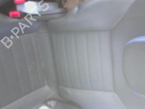 Sedile posteriore Sedile posteriore RENAULT TWINGO II (CN0_) 1.2 TCe 100 (CN0P) (102 hp) 34394057 34394057