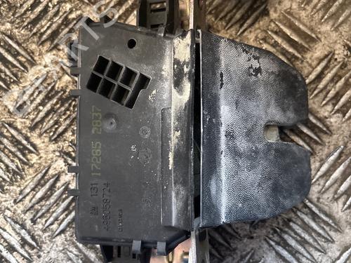 Switch OPEL ASTRA H GTC (A04) 1.3 CDTI (L08) | BP35900730I30 - Image 2