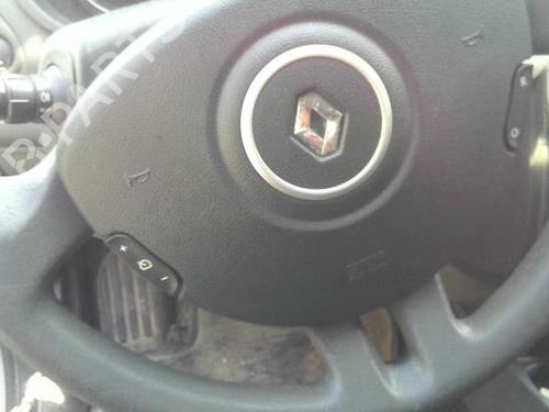 Used Driver airbag RENAULT CLIO III (BR0/1, CR0/1) 1.5 dCi (BR17, CR17) (86 hp) 26521525