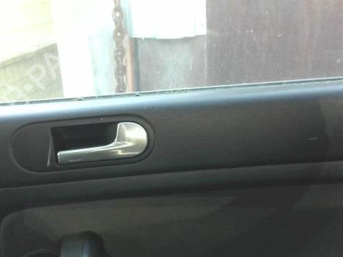 Used Rear right interior door handle VW GOLF PLUS V (5M1, 521) 2.0 TDI 16V (140 hp) 27378758