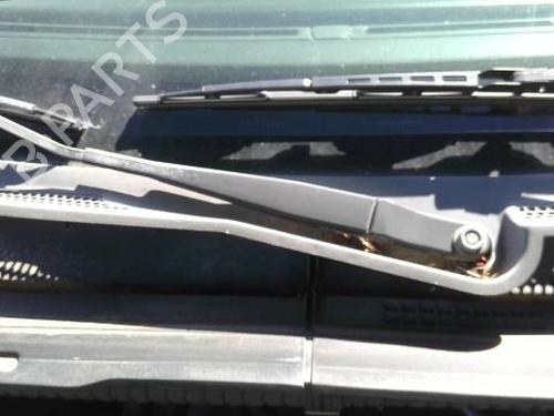 Used Front windshield wiper arm PEUGEOT 406 (8B) 2.0 HDI 110 (109 hp) 27495374