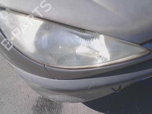 Used Right headlight Right headlight PEUGEOT 206 Hatchback (2A/C) 1.4 i (75 hp) 36517397 36517397
