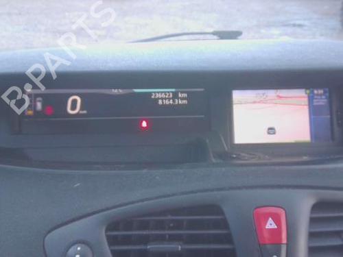 Used Instrument cluster Instrument cluster 32204435 32204435
