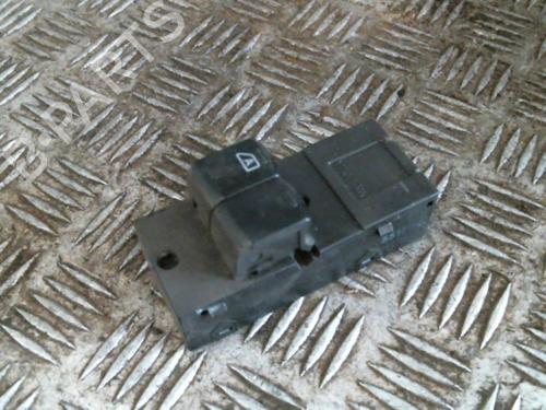 Used Switch NISSAN MICRA III (K12) 1.2 16V (80 hp) 22037844
