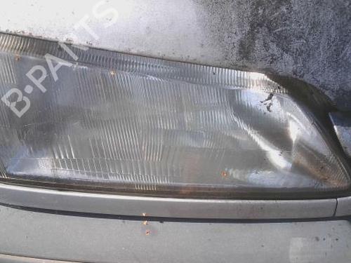 Used Right headlight Right headlight PEUGEOT 306 Hatchback (7A, 7C, N3, N5) 1.4 (75 hp) 36517379 36517379