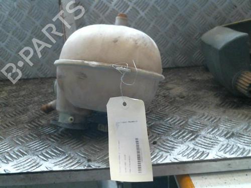 Used Expansion tank PEUGEOT 205 II (20A/C) 1.7 Diesel (60 hp) 20990664