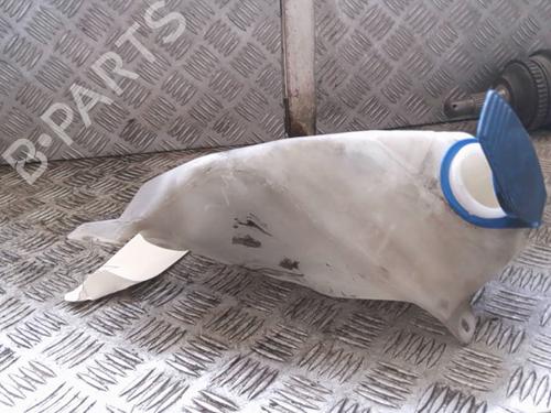 Windscreen washer tank VW POLO (6N2) 1.4 16V | BP26430482C113