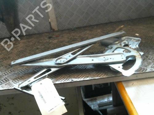 Used Front right window mechanism TOYOTA YARIS (_P1_) 1.4 D-4D (NLP10_, NLP10R) (75 hp) 20997992