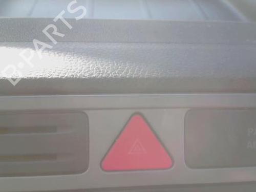 warning-switch-vw-tiguan-5n_-2007-2008-2009-2010-2011-2012-2013-2014-2015-2016-2017-2018-33859107 main image